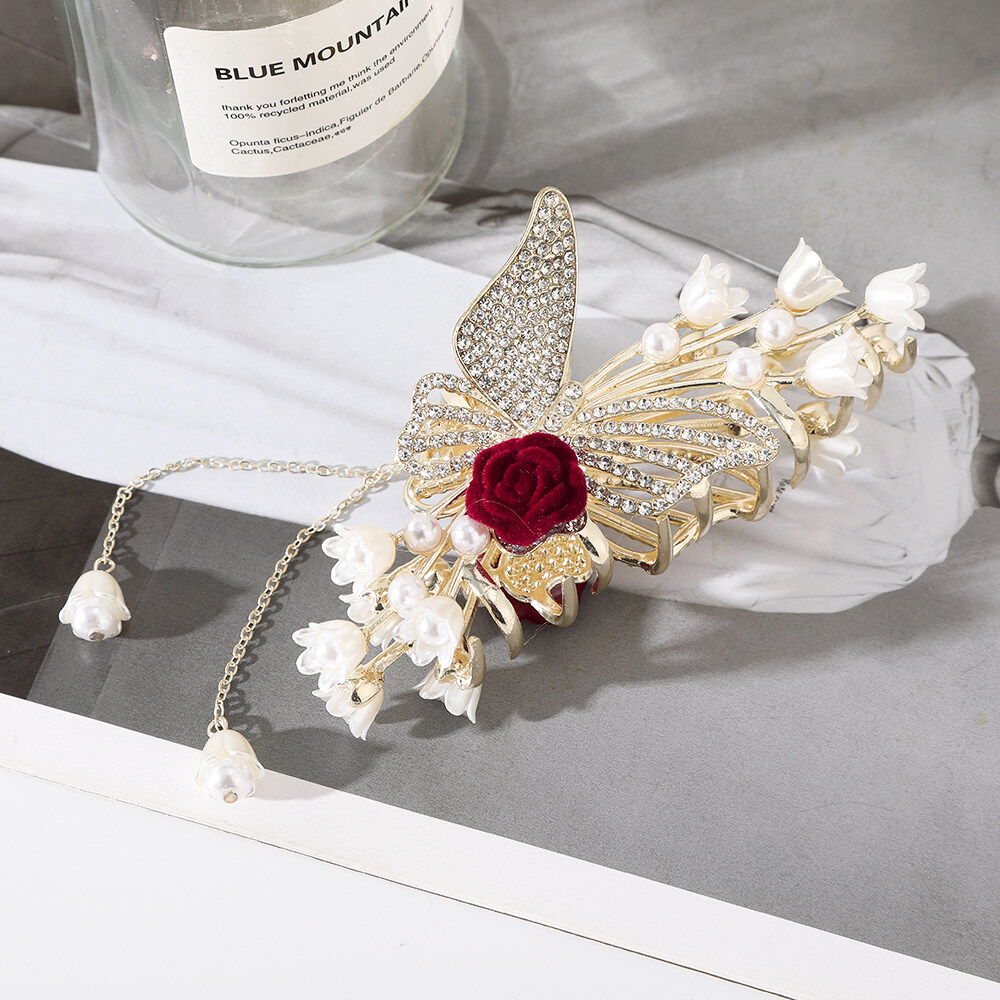 1pc New Rhinestone Pearl Fringe Butterfly Hair Clip Elegant Temperament Large Metal Clip Headpiece Fashion Hairpin for Women