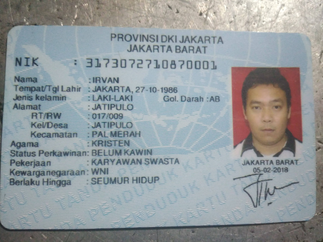 Lukman Hakim Shoop