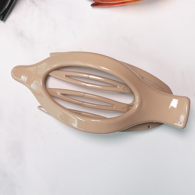 [SG | NEW DESIGN] French Big Side Hair Claw Acrylic Hair Comb Clip, 11.5*4.7cm 21g, Dress Up Singapore